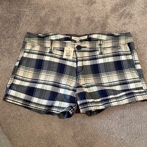 Abercrombie shorts. NWT
